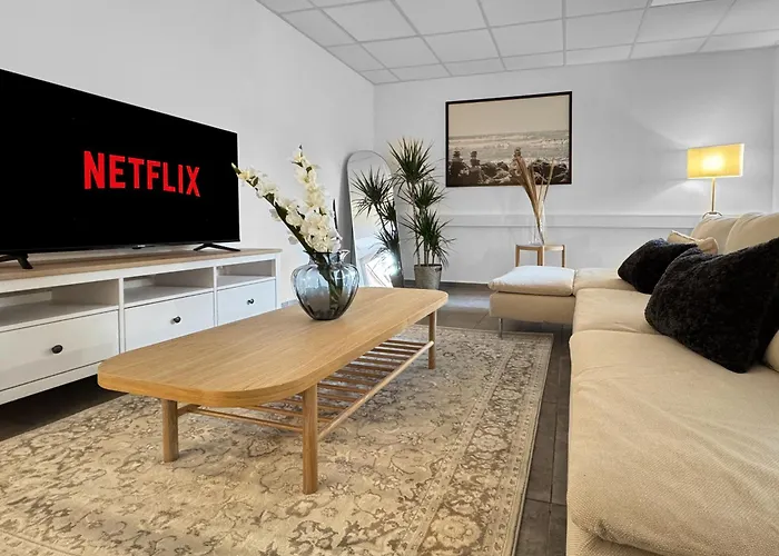 Group Friendly Comfort Central Stuttgart Apartment