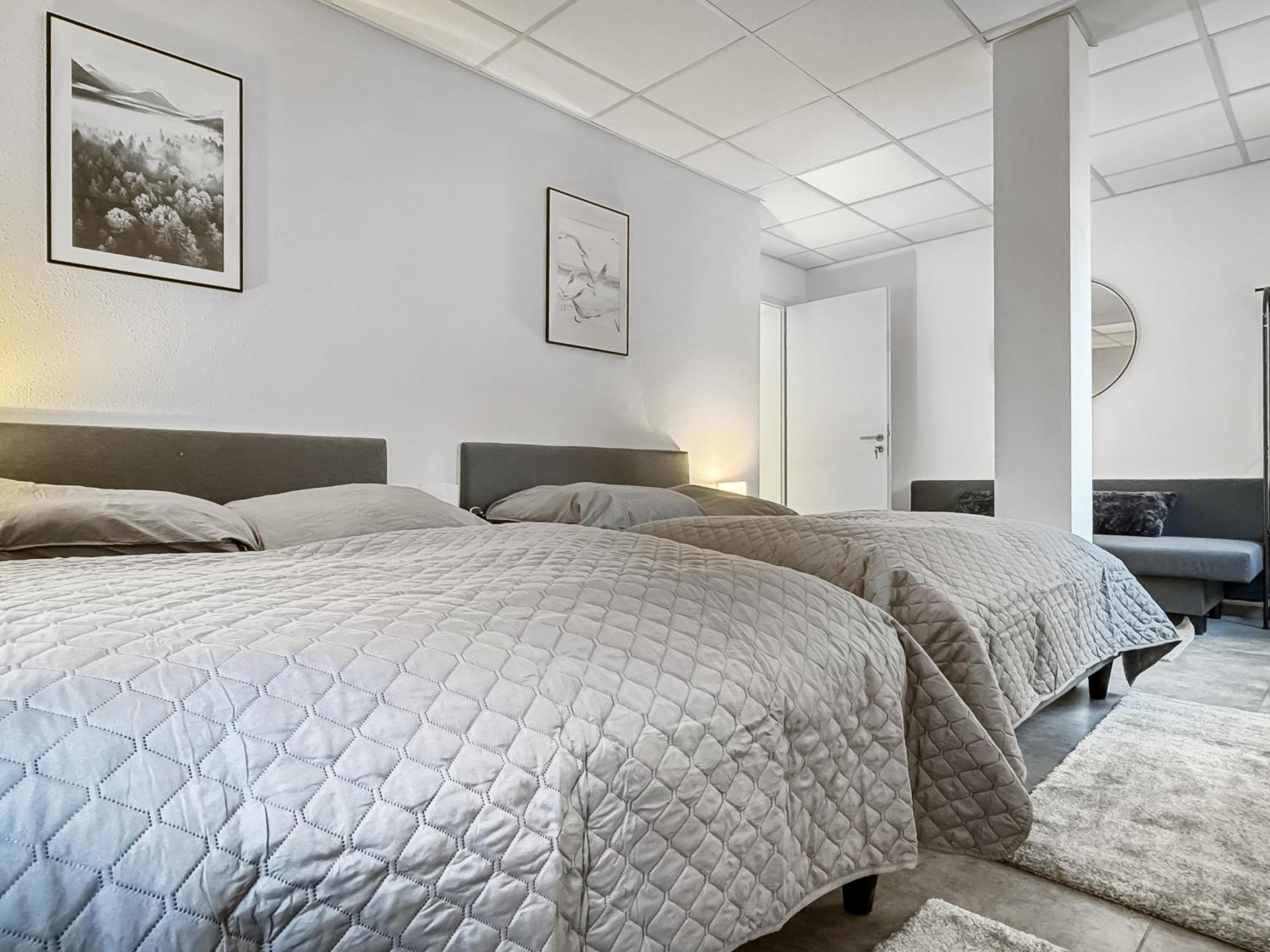 Group Friendly Comfort Apartment Stuttgart